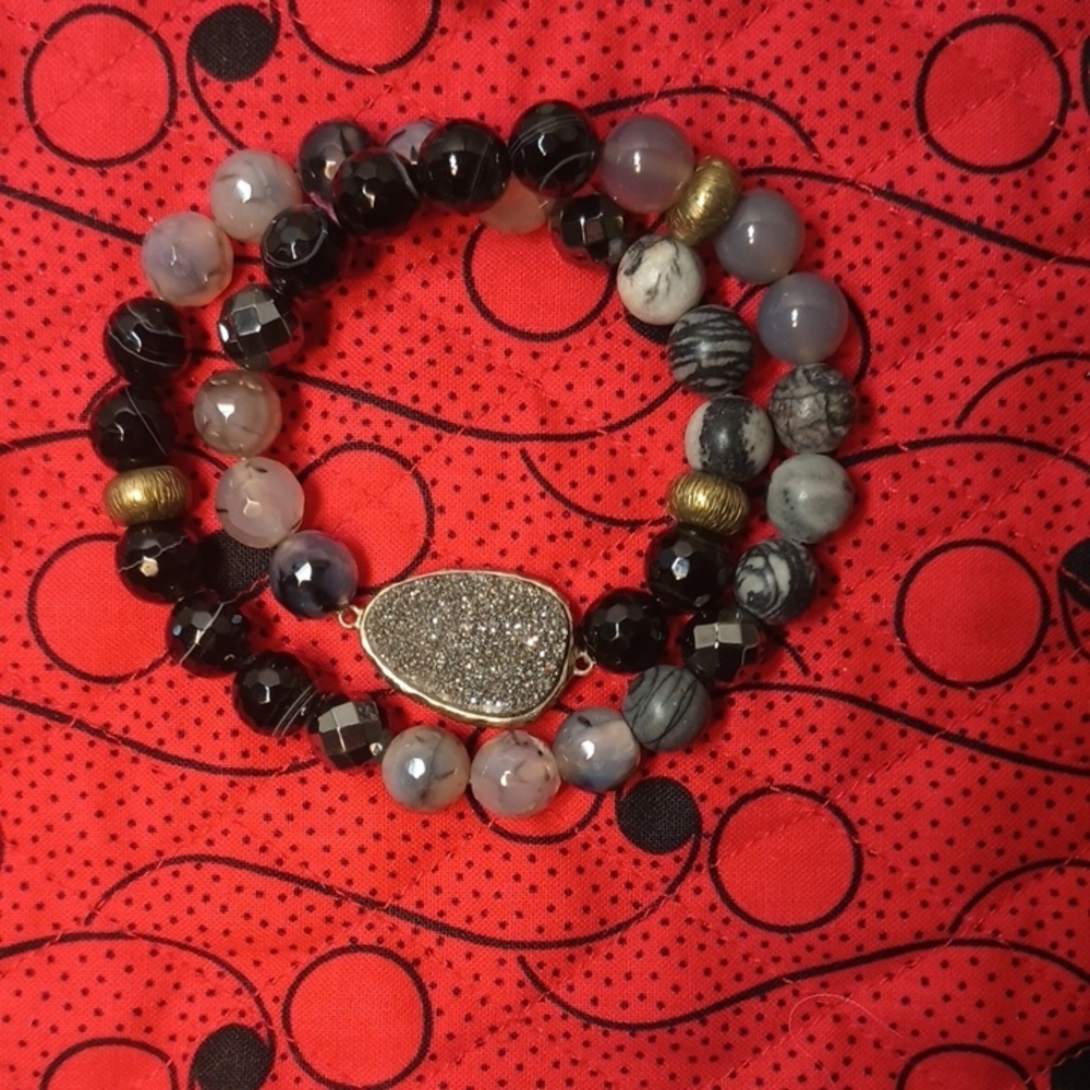 Silpada Elasticized Black, Brass Silver and Gray Beaded Bracelet